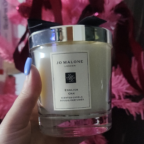 New!Jo Malone English Oak Candle with Silver Lid 7 oz - Picture 3 of 3